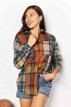 women's Plaid Curved Hem Shirt Jacket with Breast Pockets